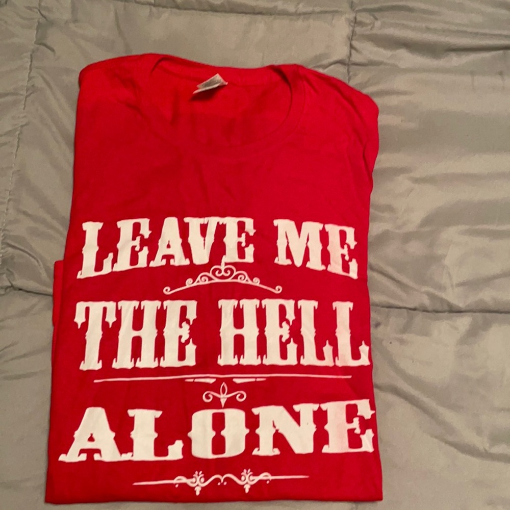 Tee shirt